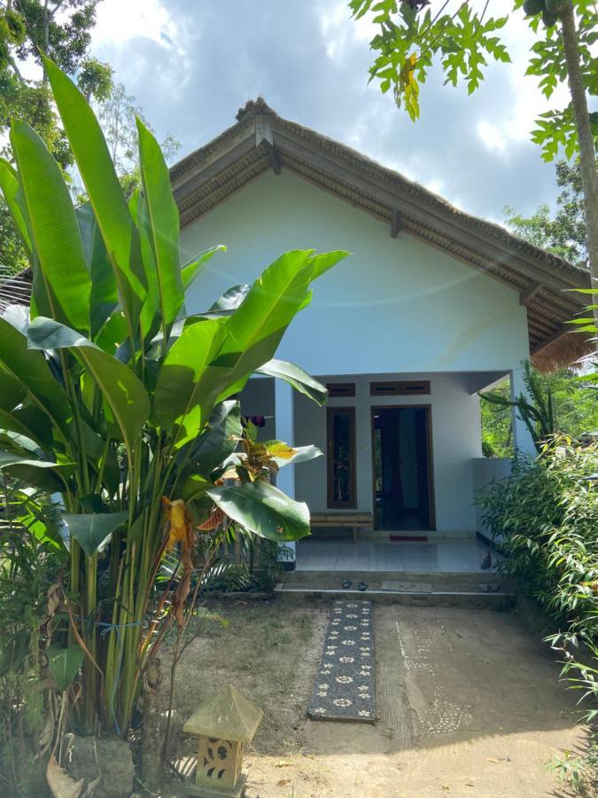 Ferienwohnung Rimba Bungalow Kuta  Exterior foto
